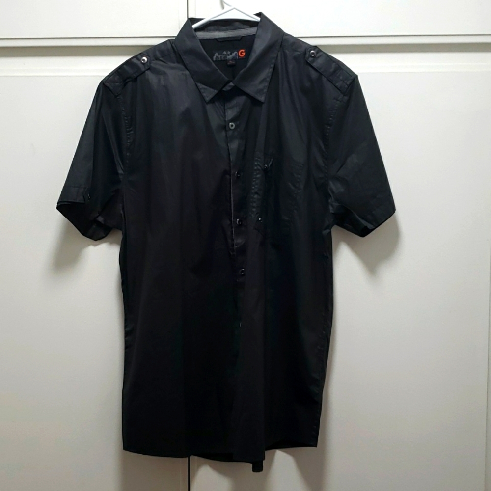 GUESS Sustainable Eco Solid Short Sleeves Shirt with pressed buttons